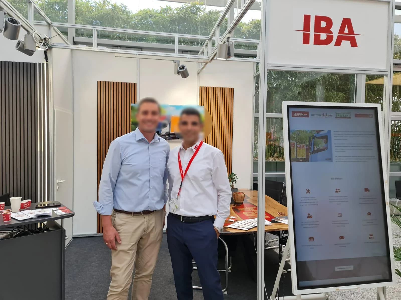 IBA Messestand auf der Internationalen Möbelmesse 2023